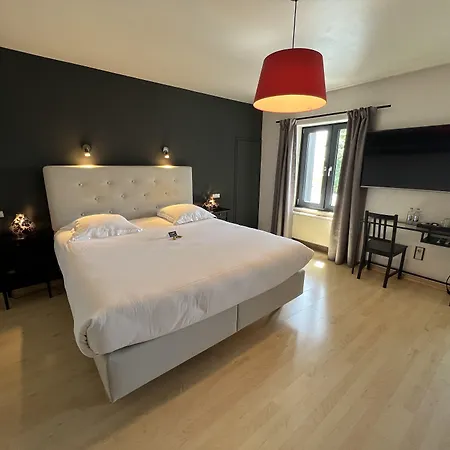 Restaurant Lamy ホテル トロワヴィエルジュ