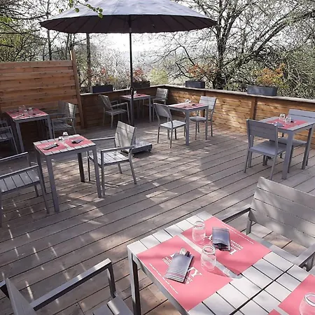 酒店 Restaurant Lamy 特鲁瓦维耶日